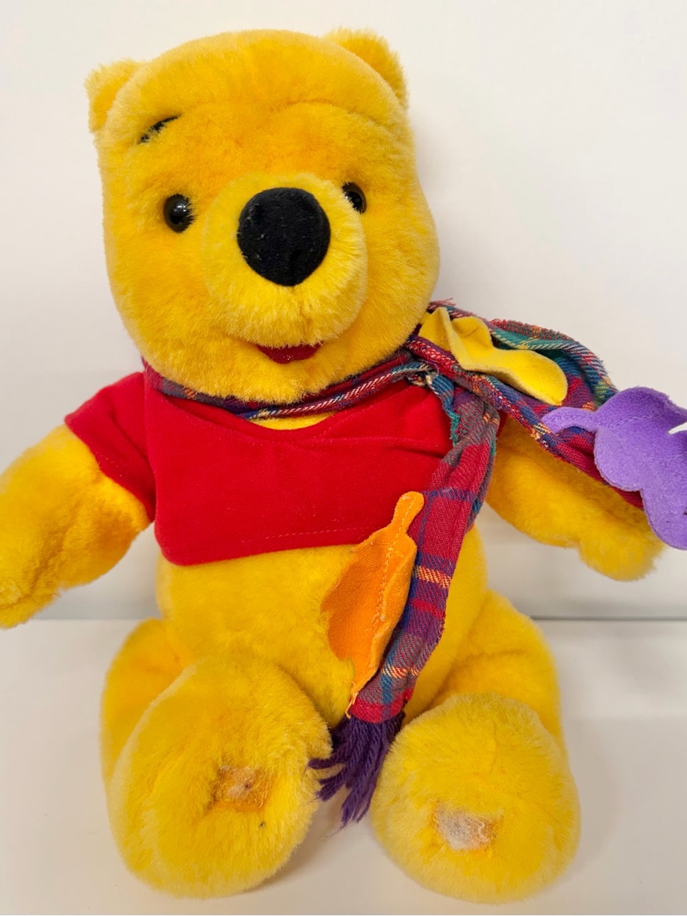 VTG 1998 Blustery Winnie The Pooh Blowing Scarf 12" Plush Stuffed Animal - Picture 3 of 6